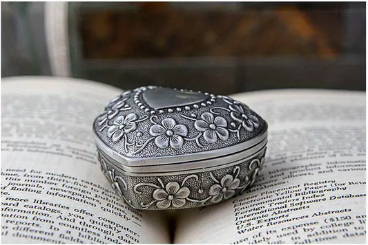 Vintage Jewelry Box for Necklaces, Earrings, and Rings